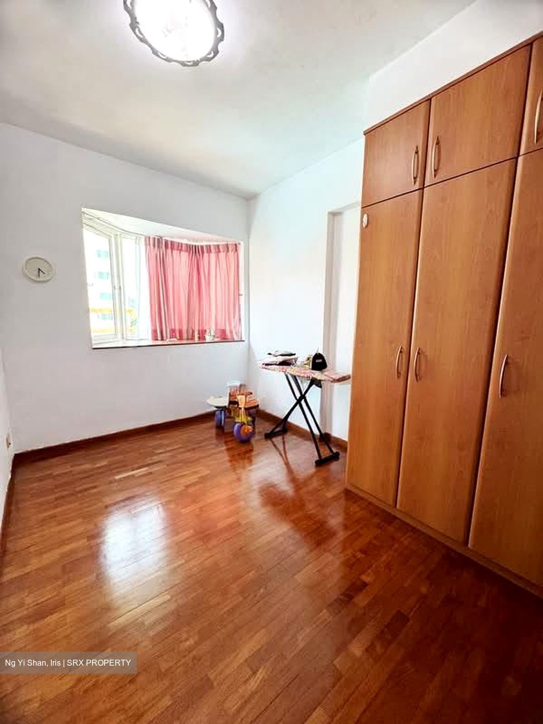 Evergreen Park (D19), Apartment #550925441